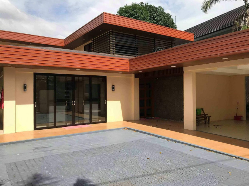 Tierra Pura Homes, brand new 1,050 sqm, 4 bedroom, 4 car slots house