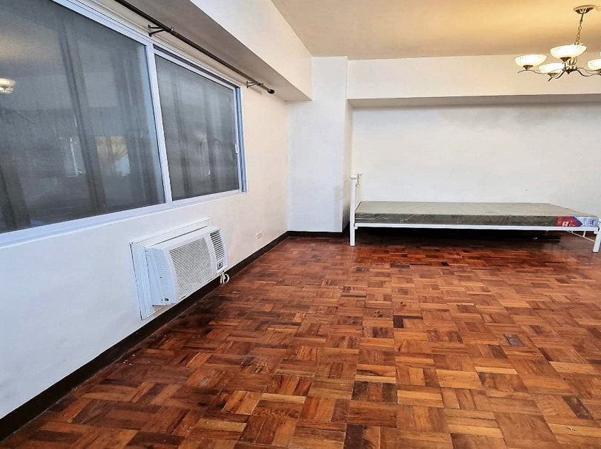 Condo Unit For Rent 23rd Floor at Cityland Shaw Tower