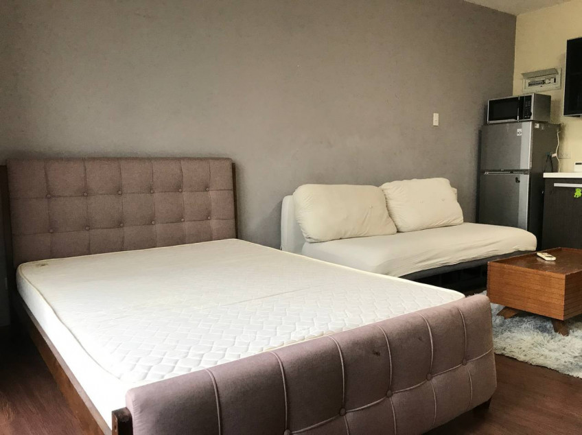 Condo Unit At Knightsbridge Residences Makati For Rent