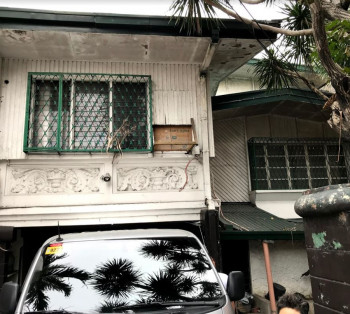 FOR SALE: 5 Bedroom House in A.T. Reyes St., Mandaluyong City
